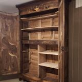 Magnifique armoire en noyer