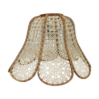 Suspension en forme de fleur en rotin et crochet vintage