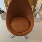 Vintage 1970s swivel egg chair