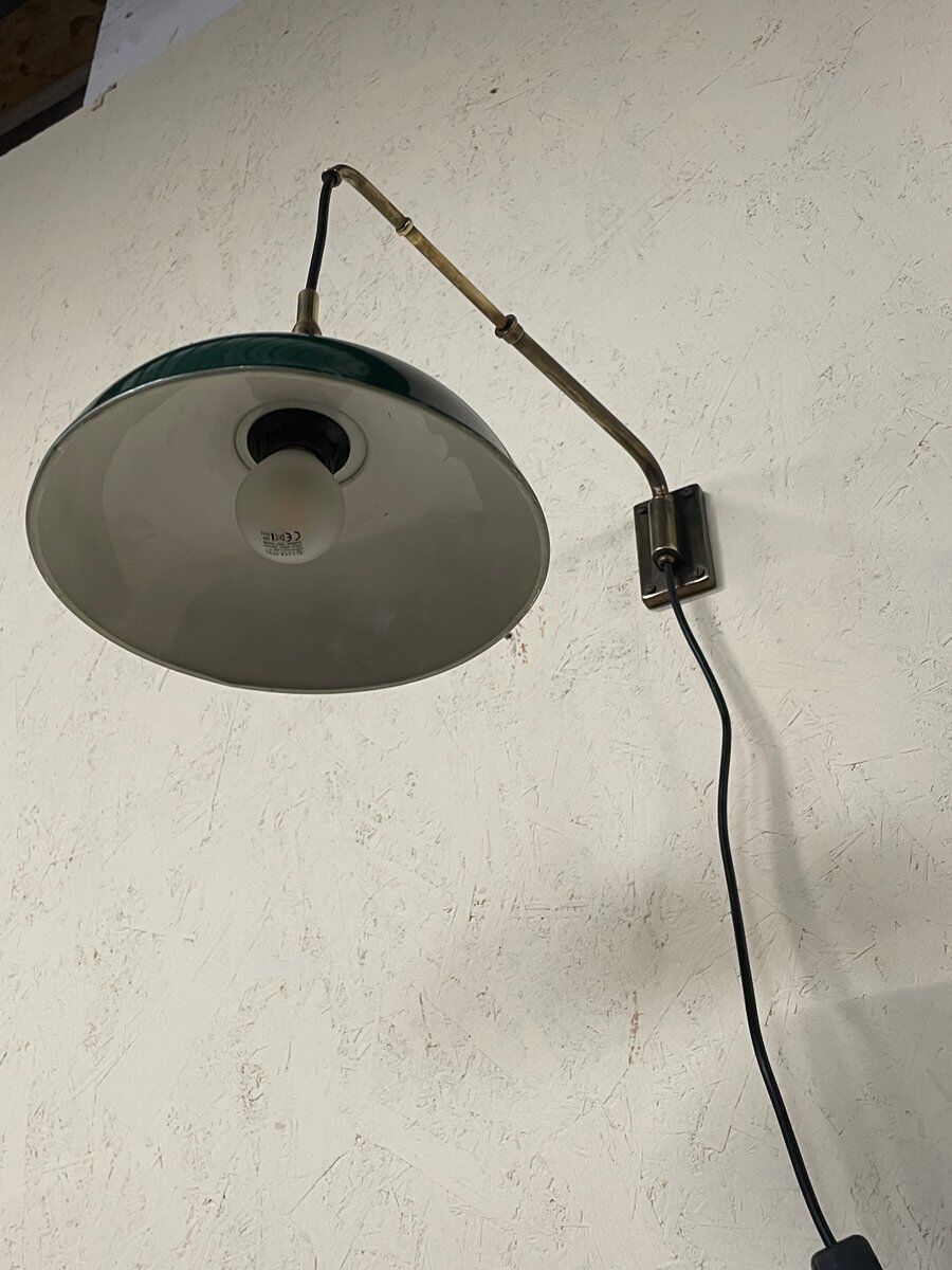 Small wall lamp with extendable arm, 1940s-1950s.