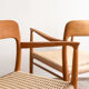 Paire de chaises de salle à manger modèle 56 par Niels O. Møller en chêne