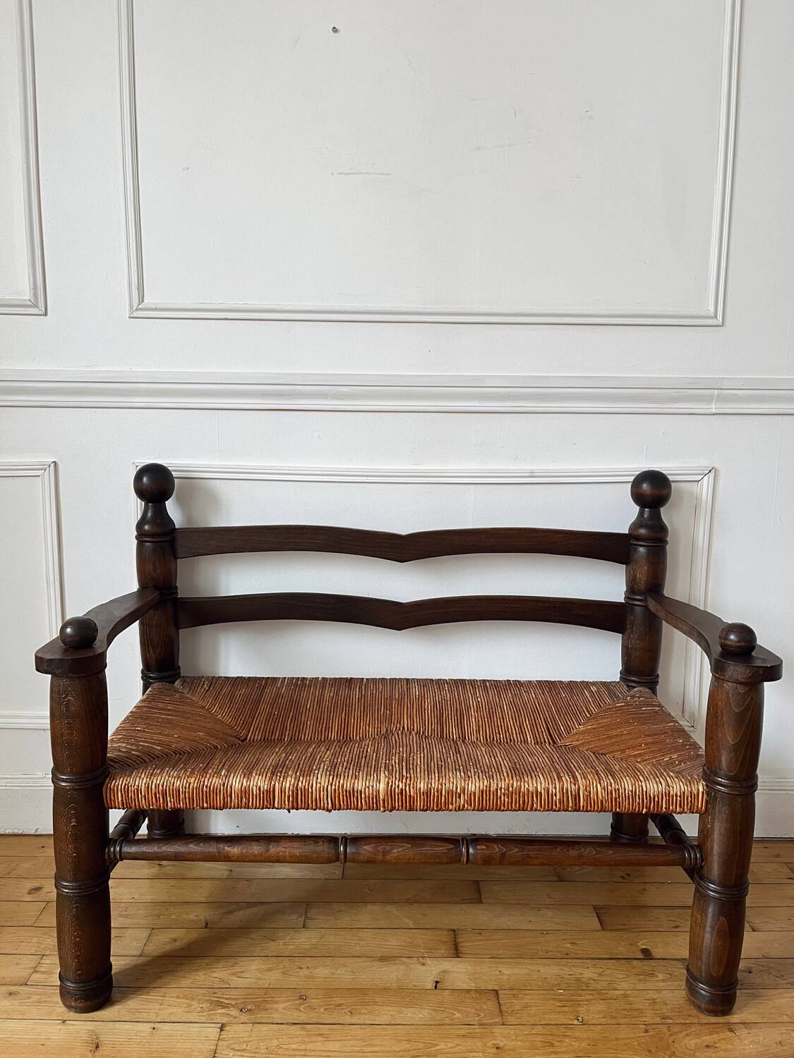 Banc en bois et paille ancien