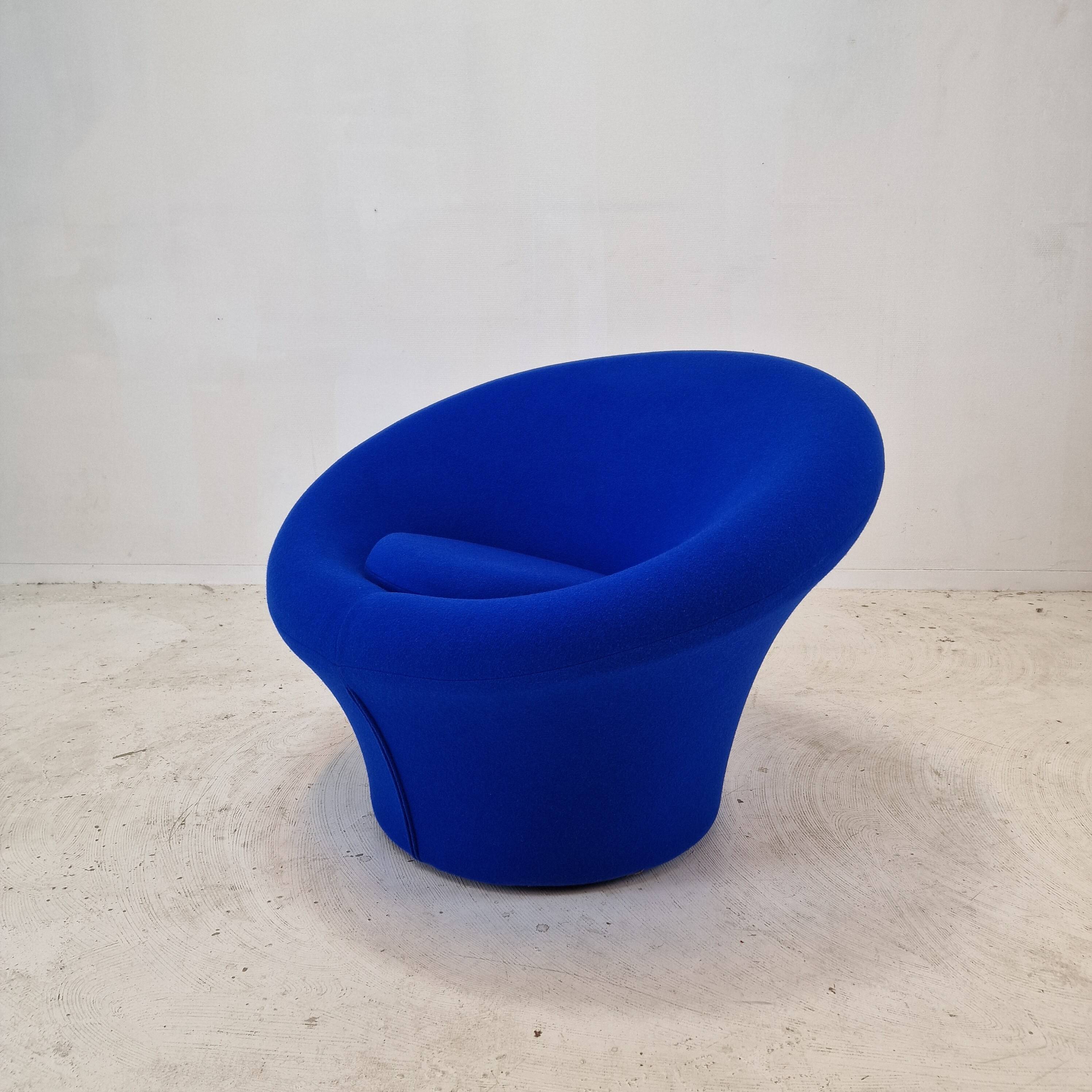 Mushroom Armchair and Ottoman by Pierre Paulin for Artifort