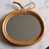 Miroir pomme vintage en rotin