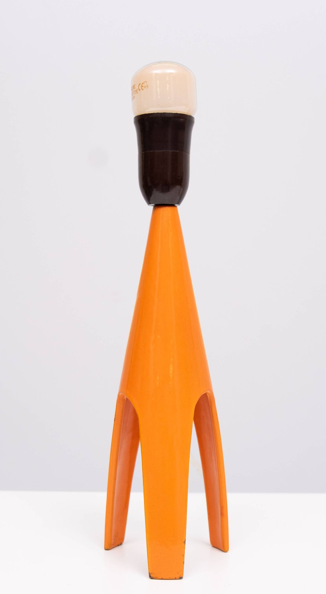 Lampes de table Voss Belysning en émail orange, années 1950, Danemark