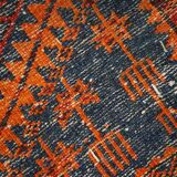 Colorful hand-knotted oriental rug 145x86cm