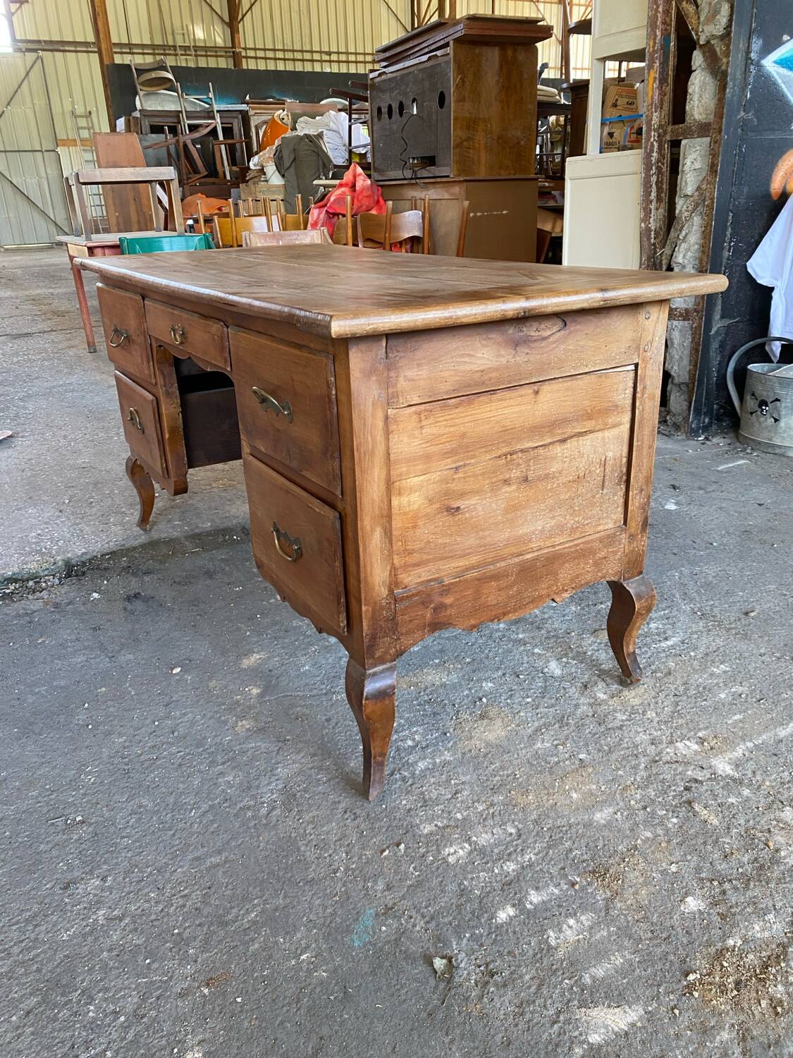 Louis XV desk