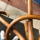 Ancien porte manteau perroquet Thonet vintage