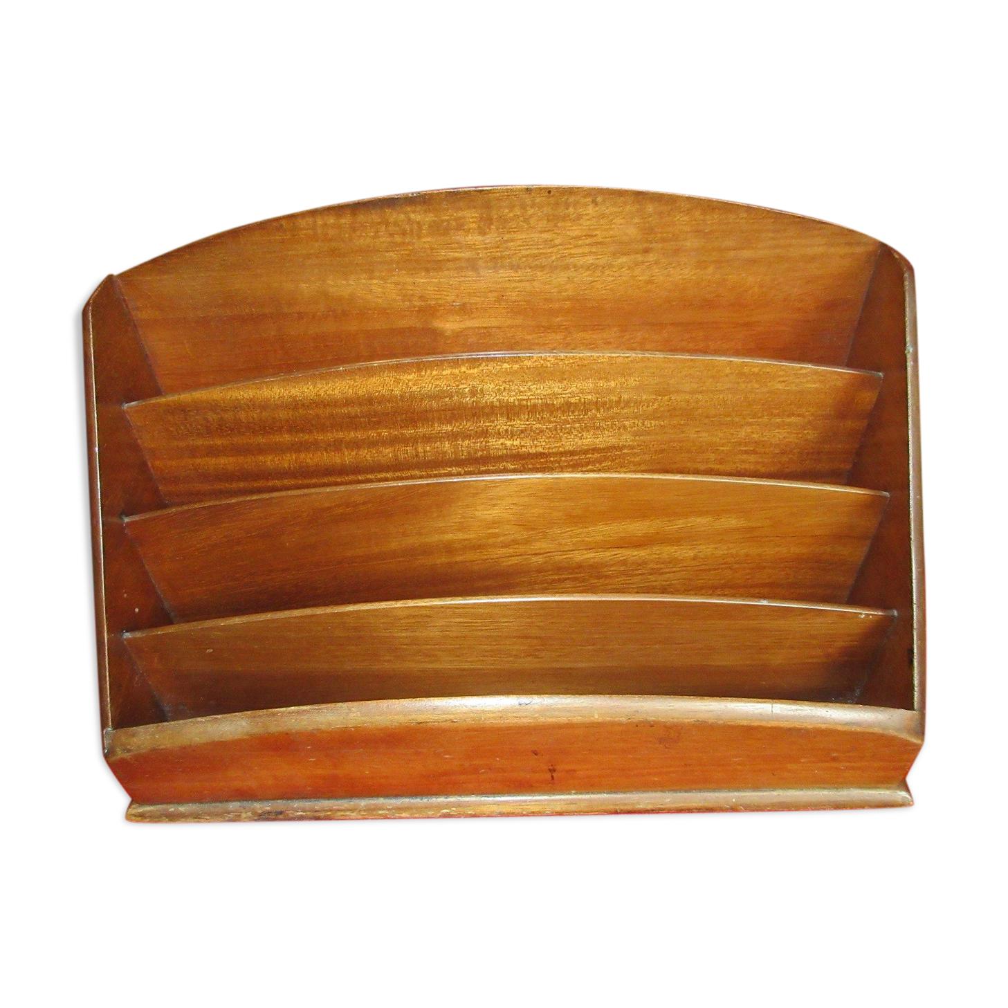 Mahogany mail carrier