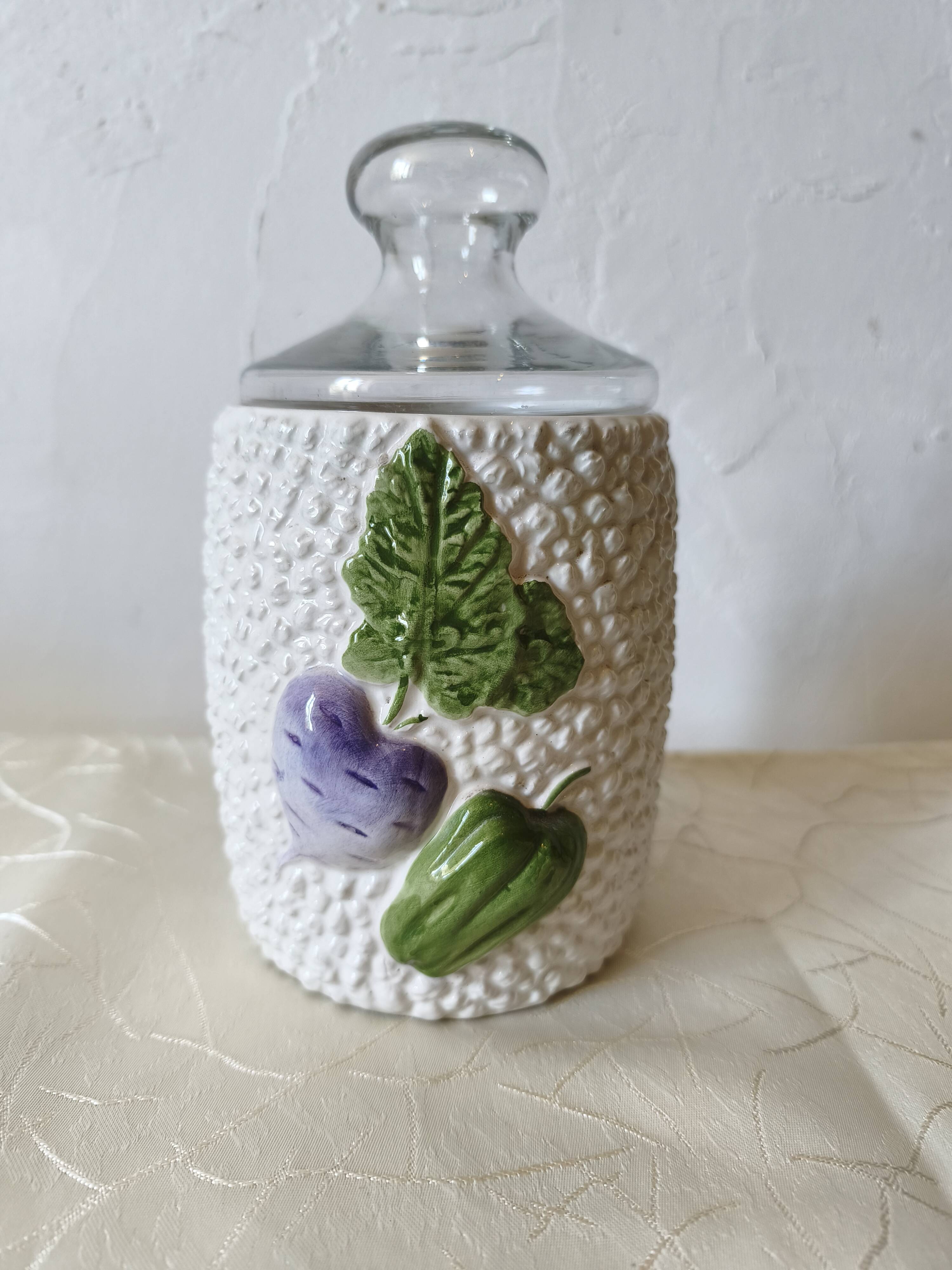 Old storage jar/sweet jar in majolica - vegetable decoration