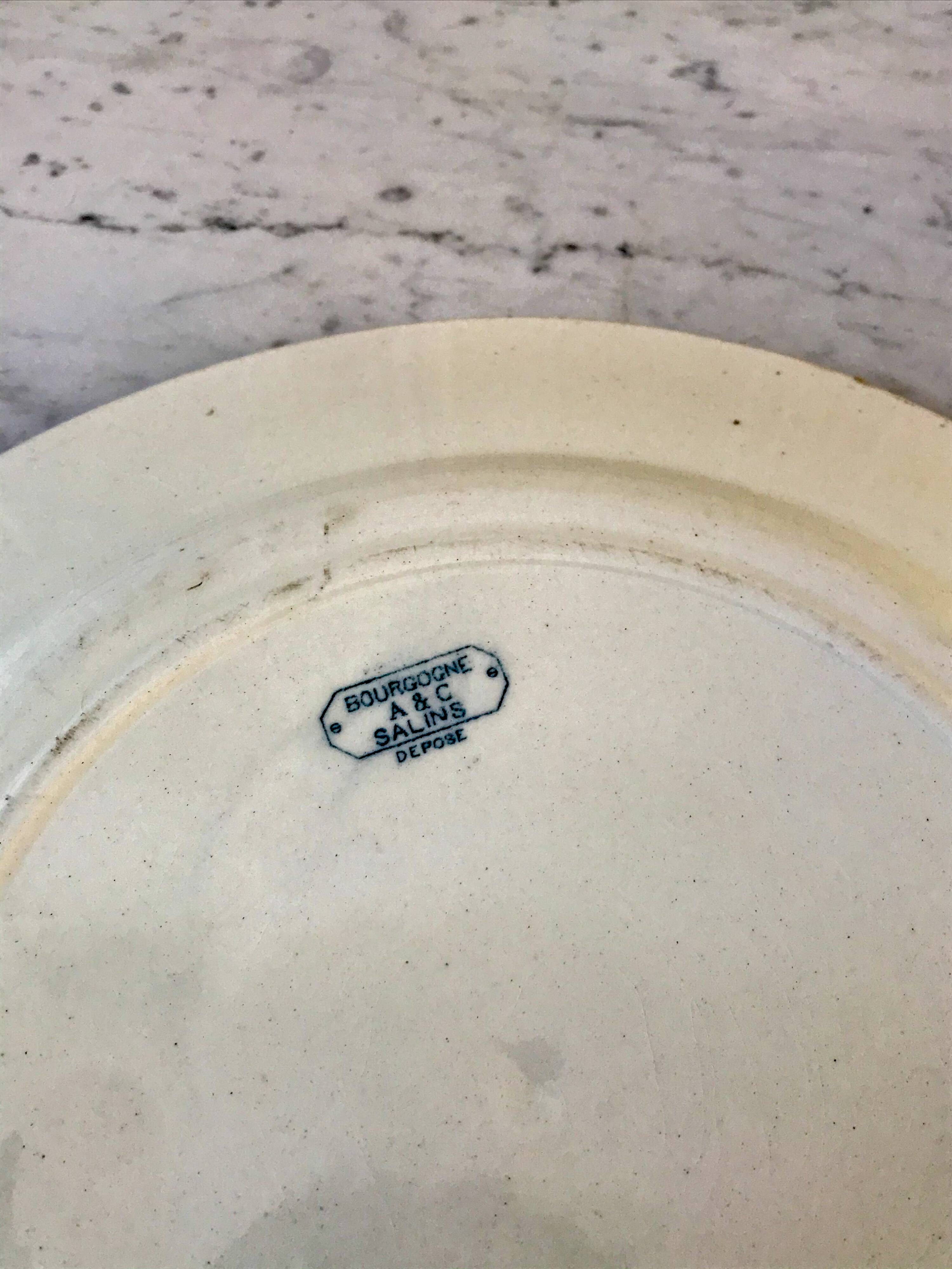 round dish A&C Salins Burgundy model late 19th century