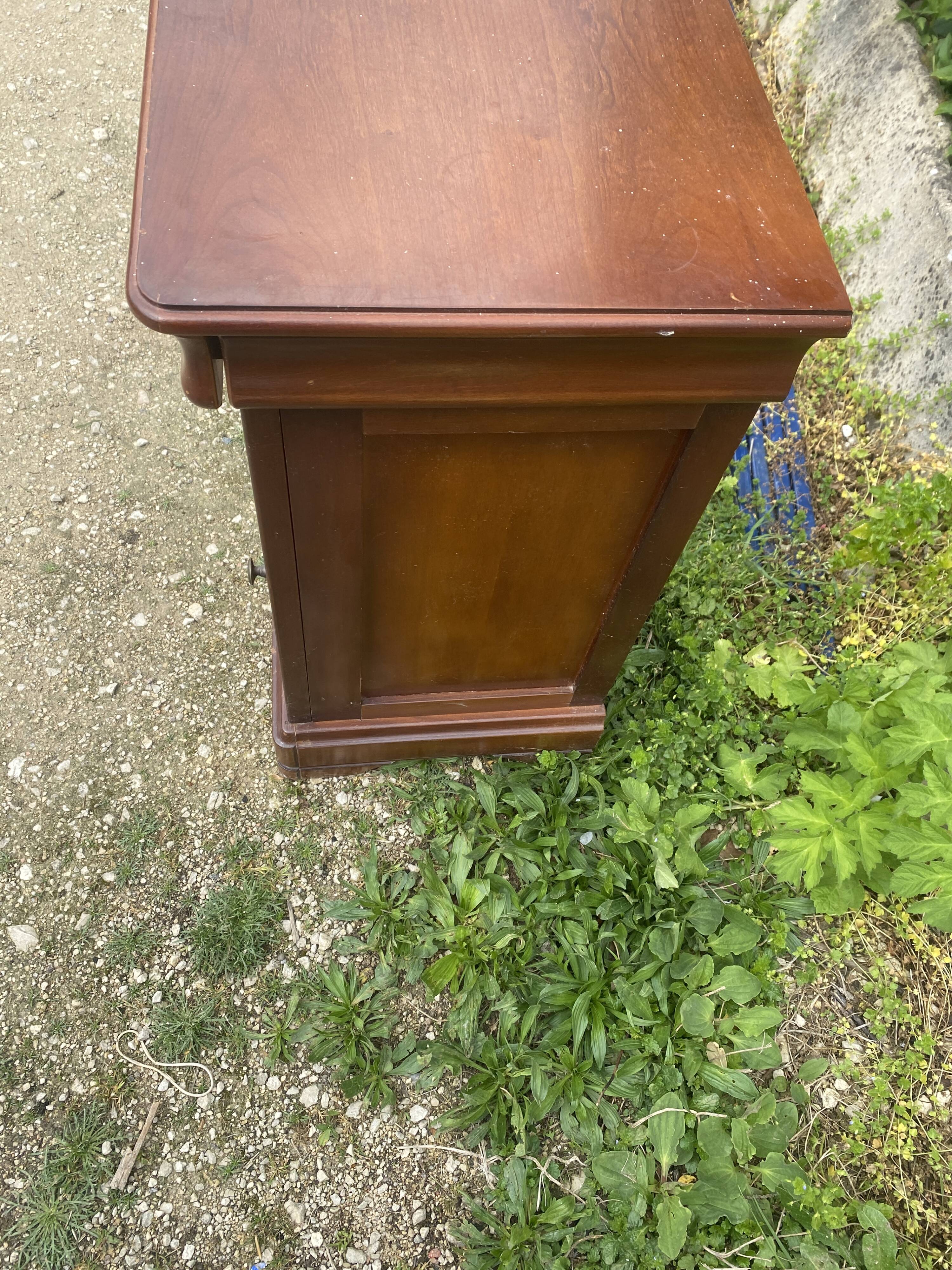 occasional furniture