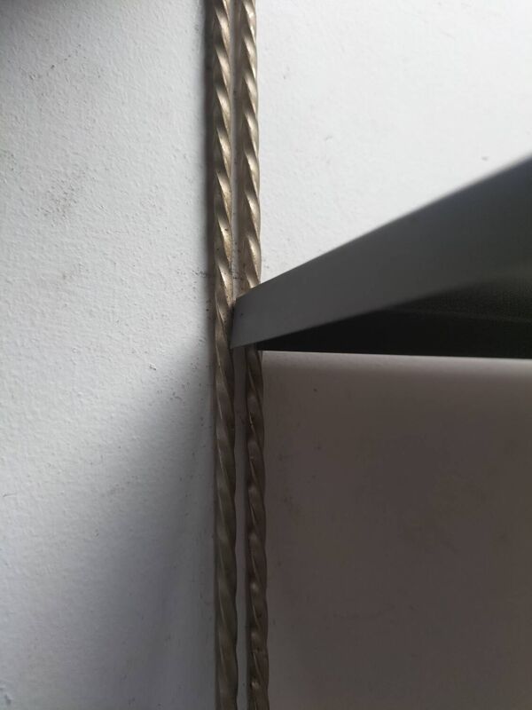 Étagère style string en métal