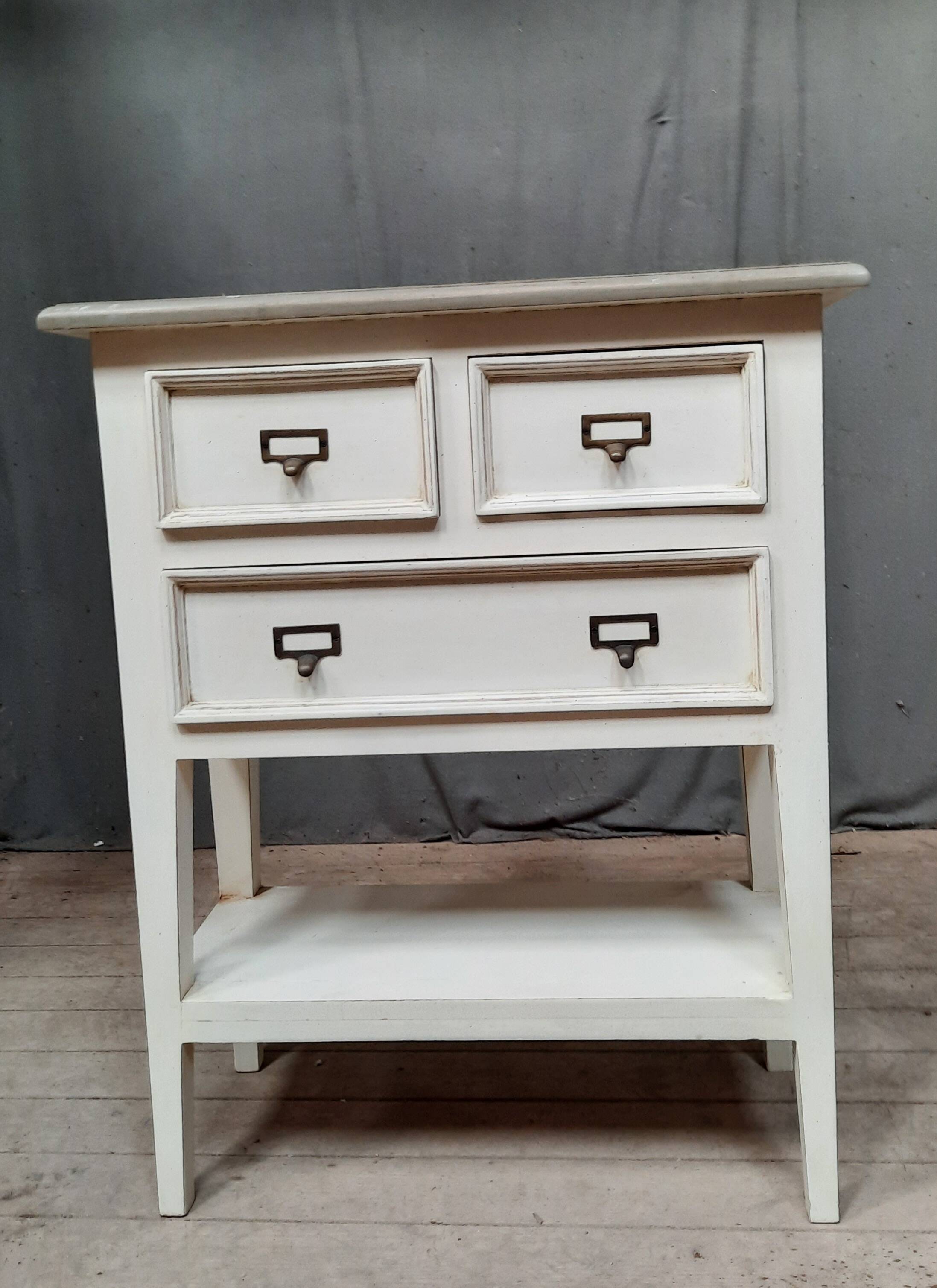 Painted cabinet with 3 drawers