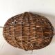 Panier en osier et bois de noisetier