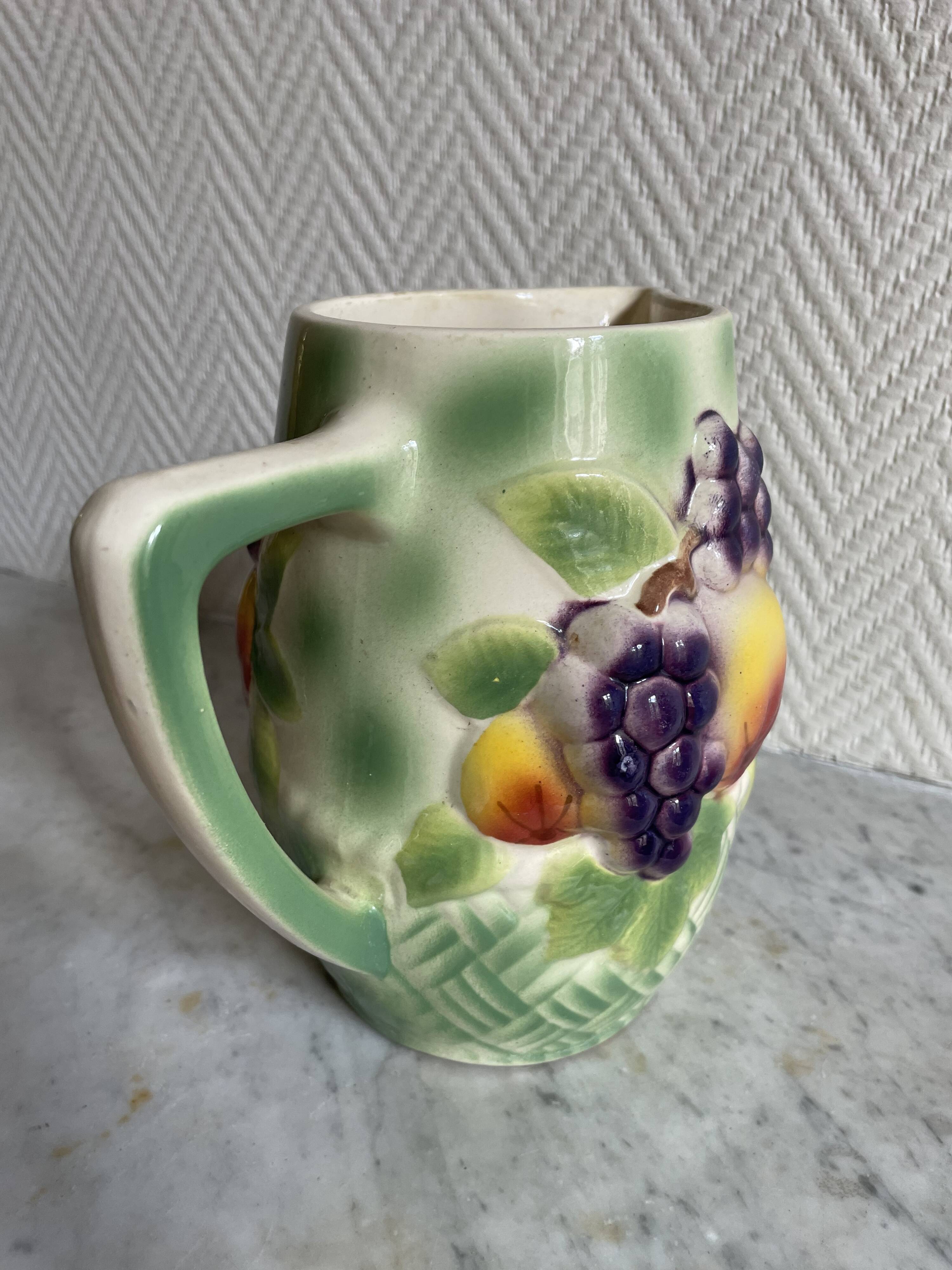 Saint Clément slush pitcher fruit grape apple