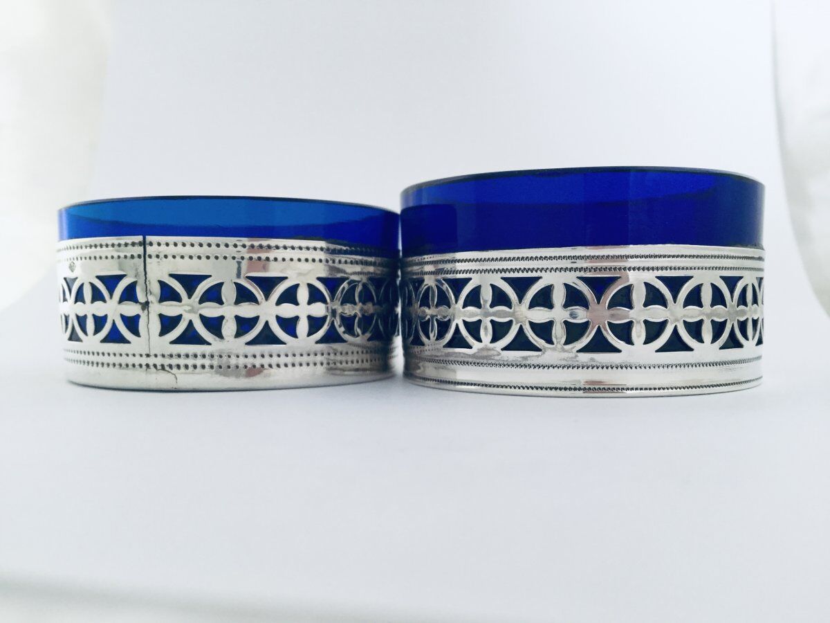 Pair of crystal salt shakers blue and silver
