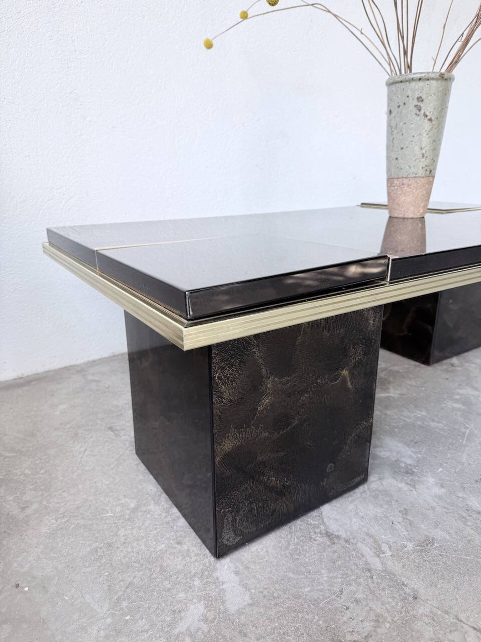 "Rizzo" lacquered and brass coffee-bar table from the 1970s.
