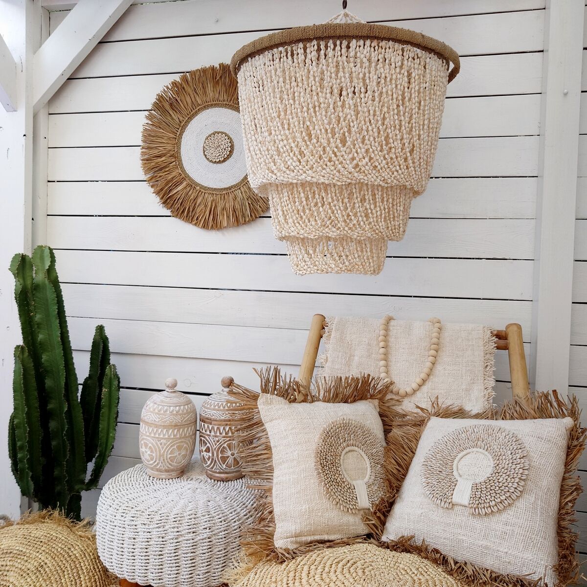 Nora shell pendant light - D50 cm