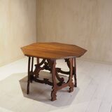 Pair of Italian consoles from the 18th century.