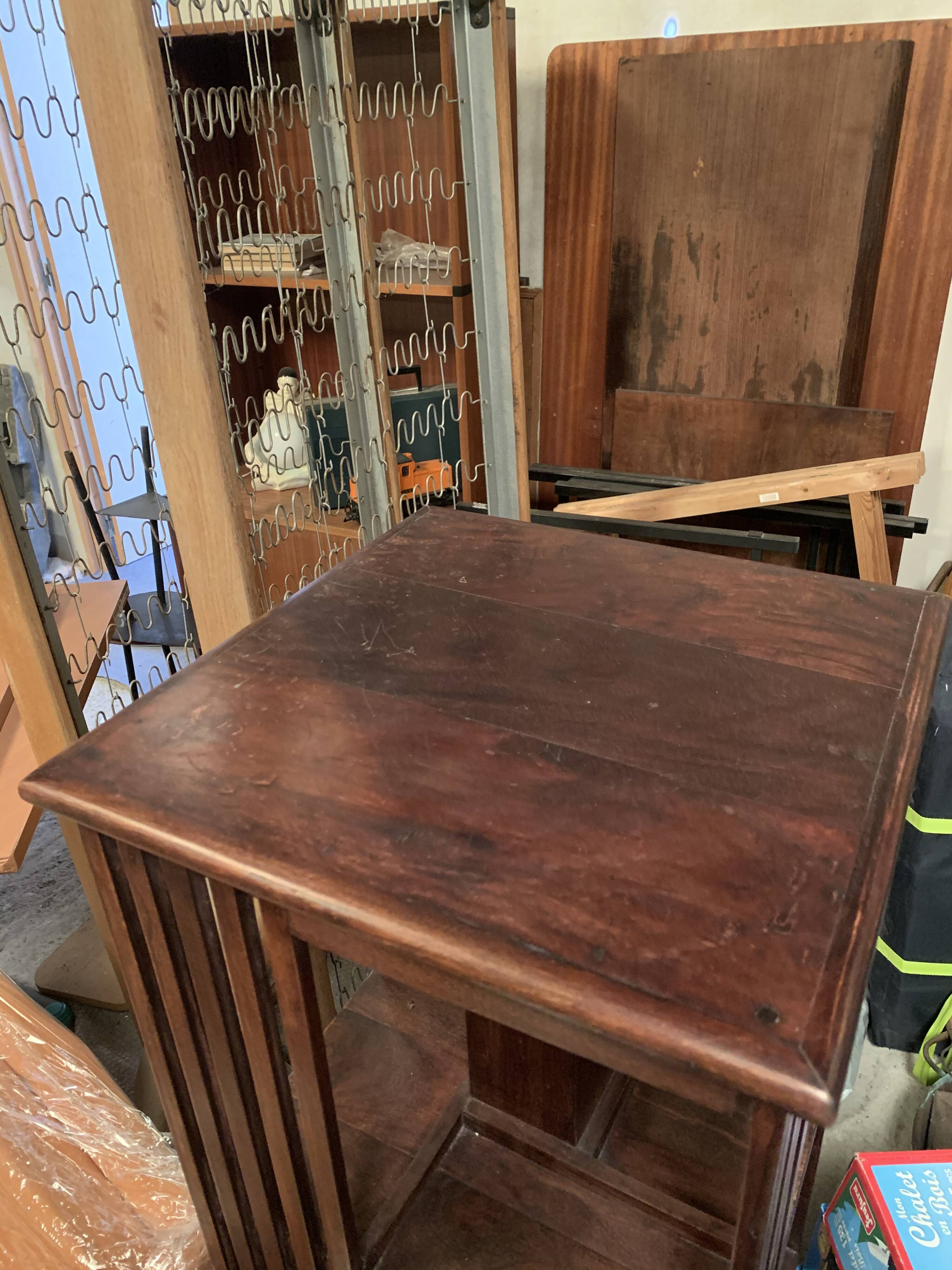 Mahogany revolving bookcase large model early twentieth century