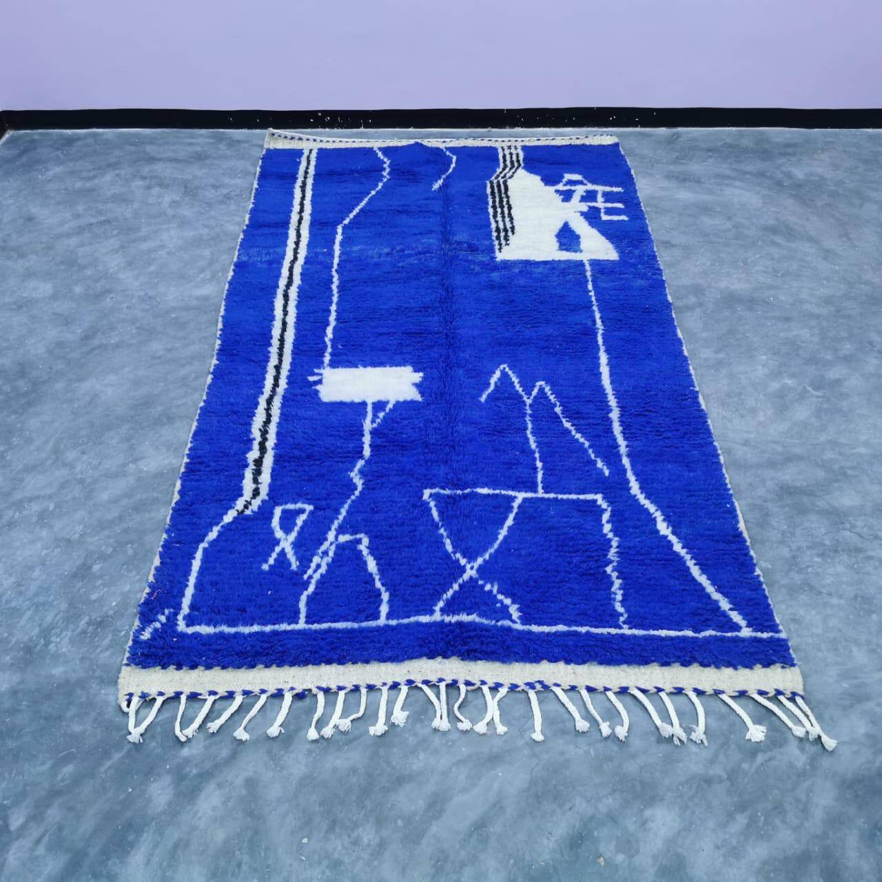 Moroccan handmade rug 3 x 2 m