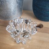 Bougeoir en verre moulé