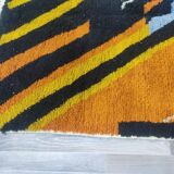 Handmade Moroccan rug 250cm x 150cm