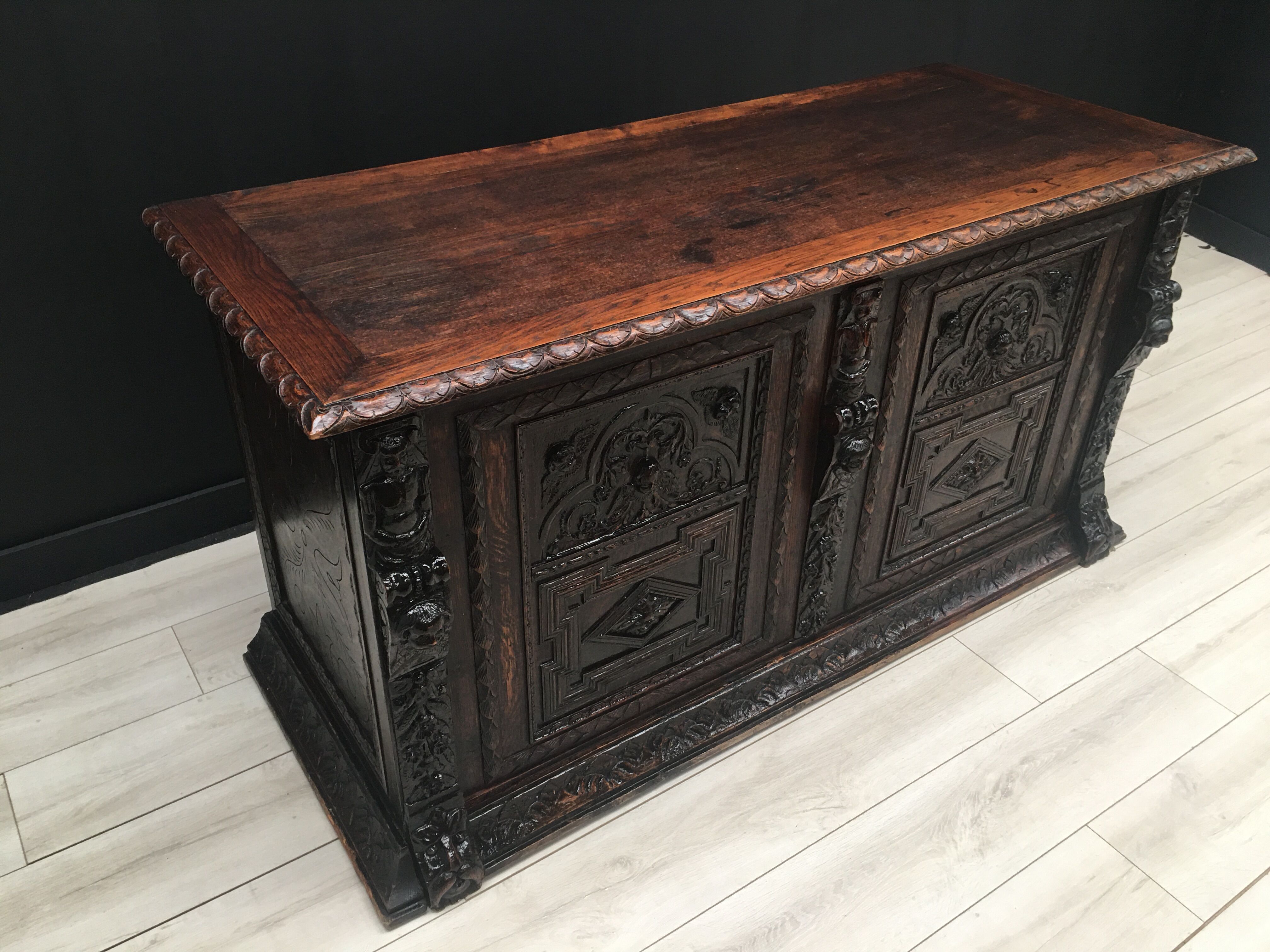 Oak Renaissance Chest XVII Office