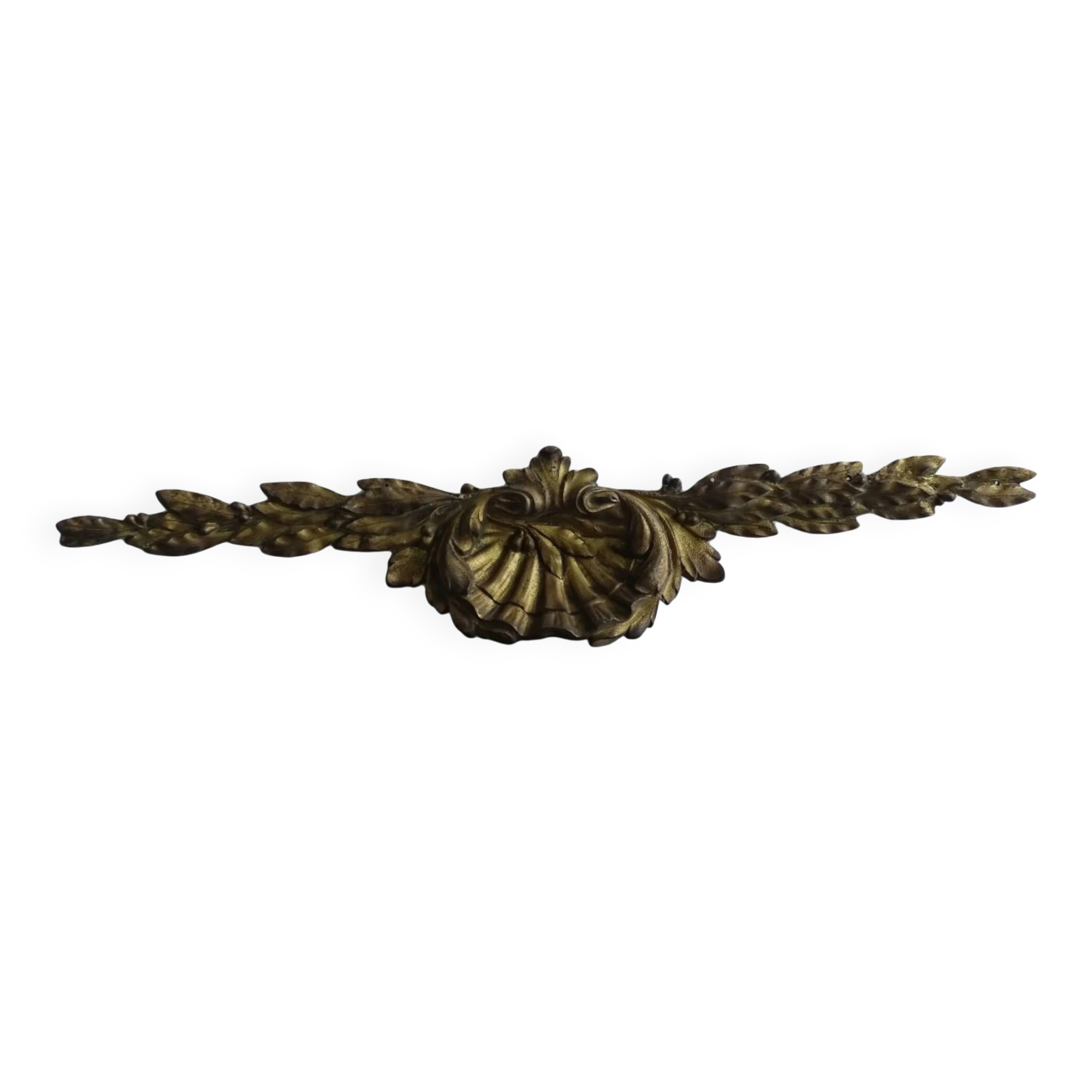 Fronton ancien français en bronze doré