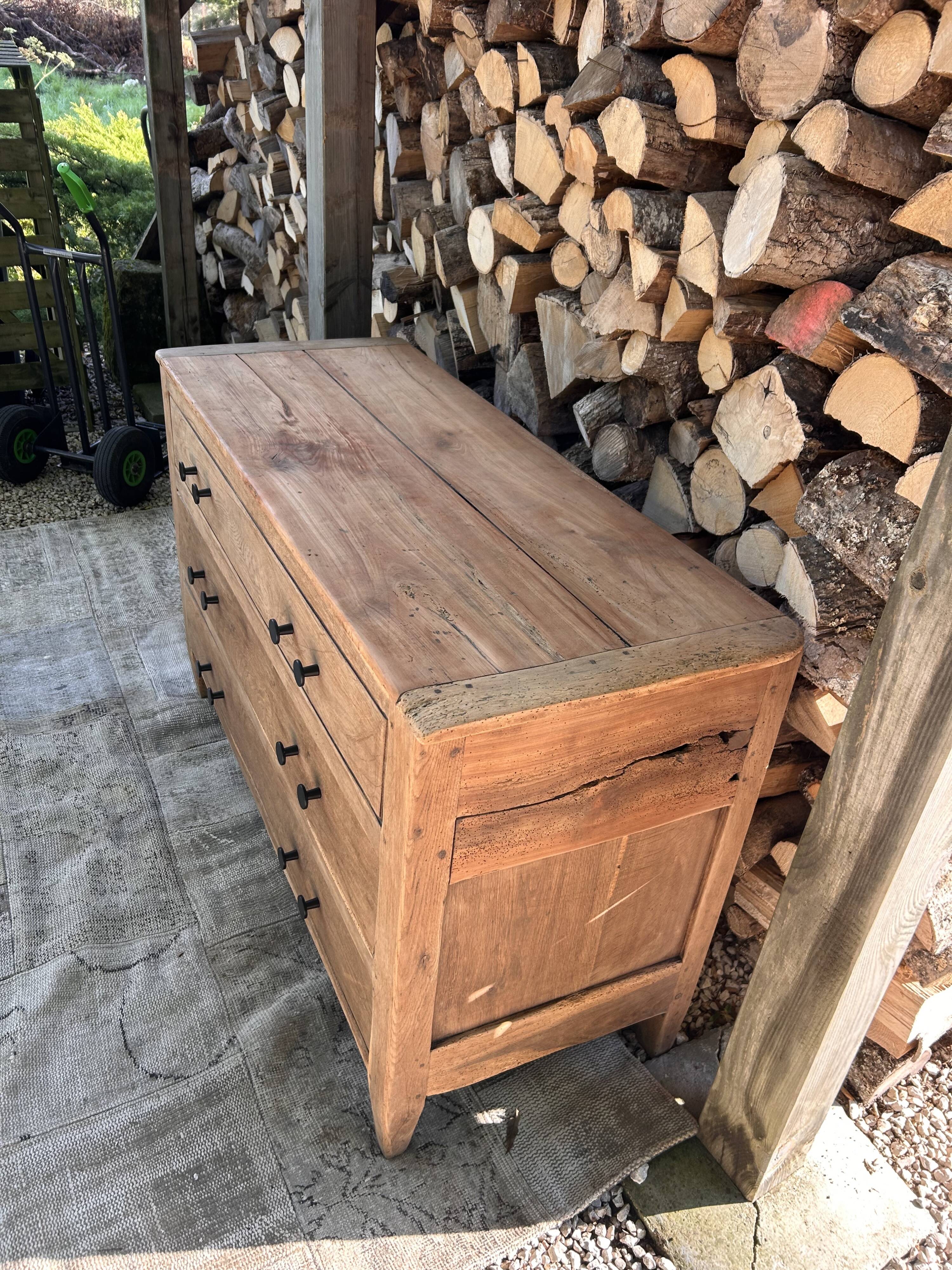 Commode ancienne massif rénovée