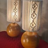 2 solid wood ball bedside lamps with white woven lampshade 28x11