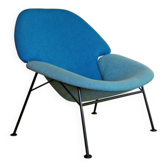 Fauteuil modèle F555 de Pierre Paulin, édité par Artifort dans les années 1960.