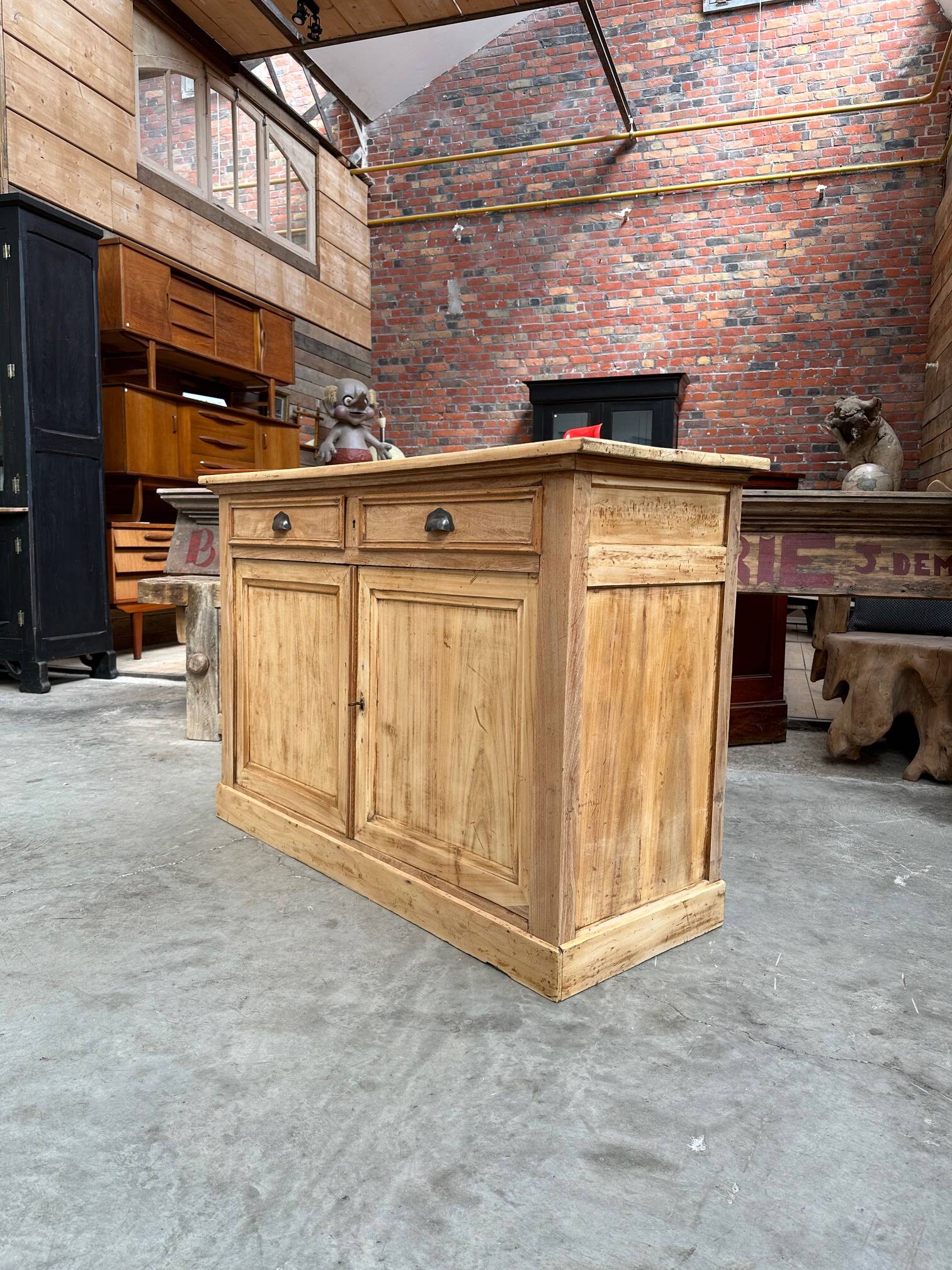 2-door sideboard Early 20th century