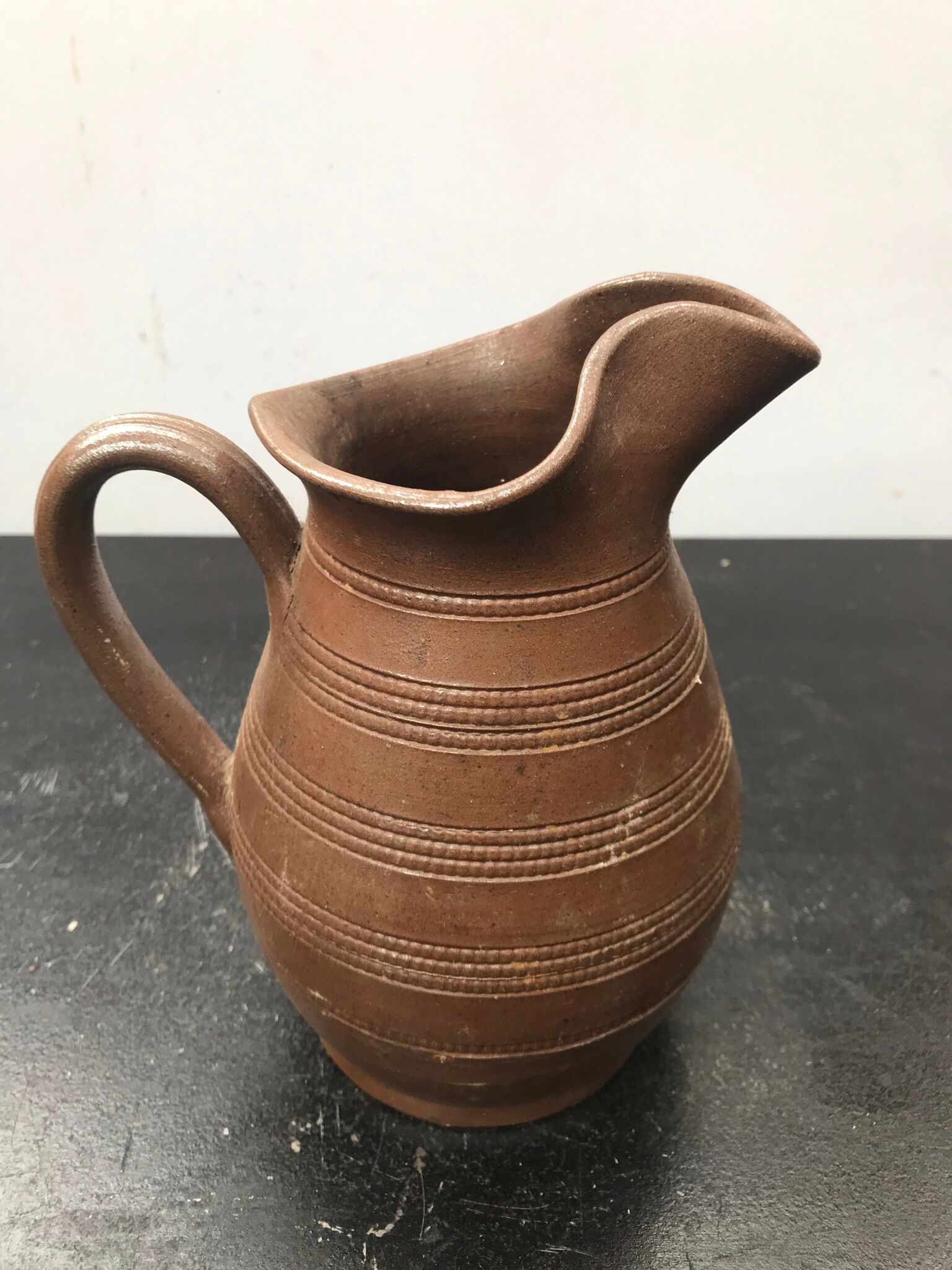 Former PITCHER BONNY Brown Sandstone Light Ciselé 70s FRANCE Vintage