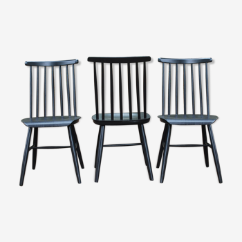 Trio de chaises par Ilmari Tapiovaara