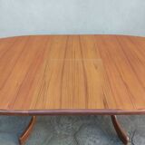Extendable table, designed by V. Wilkins, G-Plan, Great Britain, 1960s.