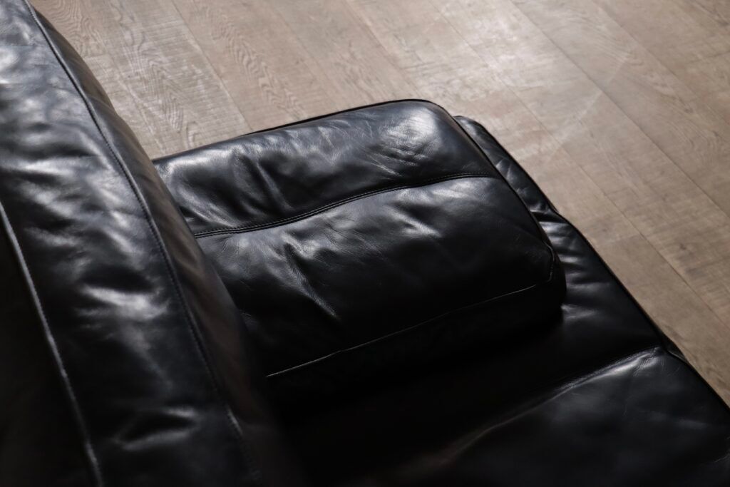 Milano 210 two seater sofa by De Pas, D’Urbino and Lomazzi for Zanotta, Italy 1980s