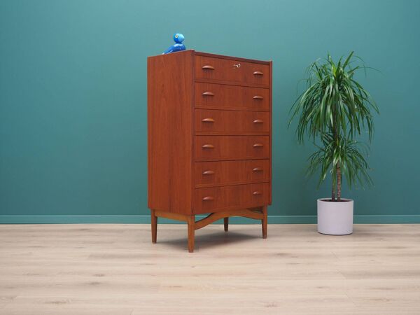 Commode en teck, design danois, années 1970, production : Danemark