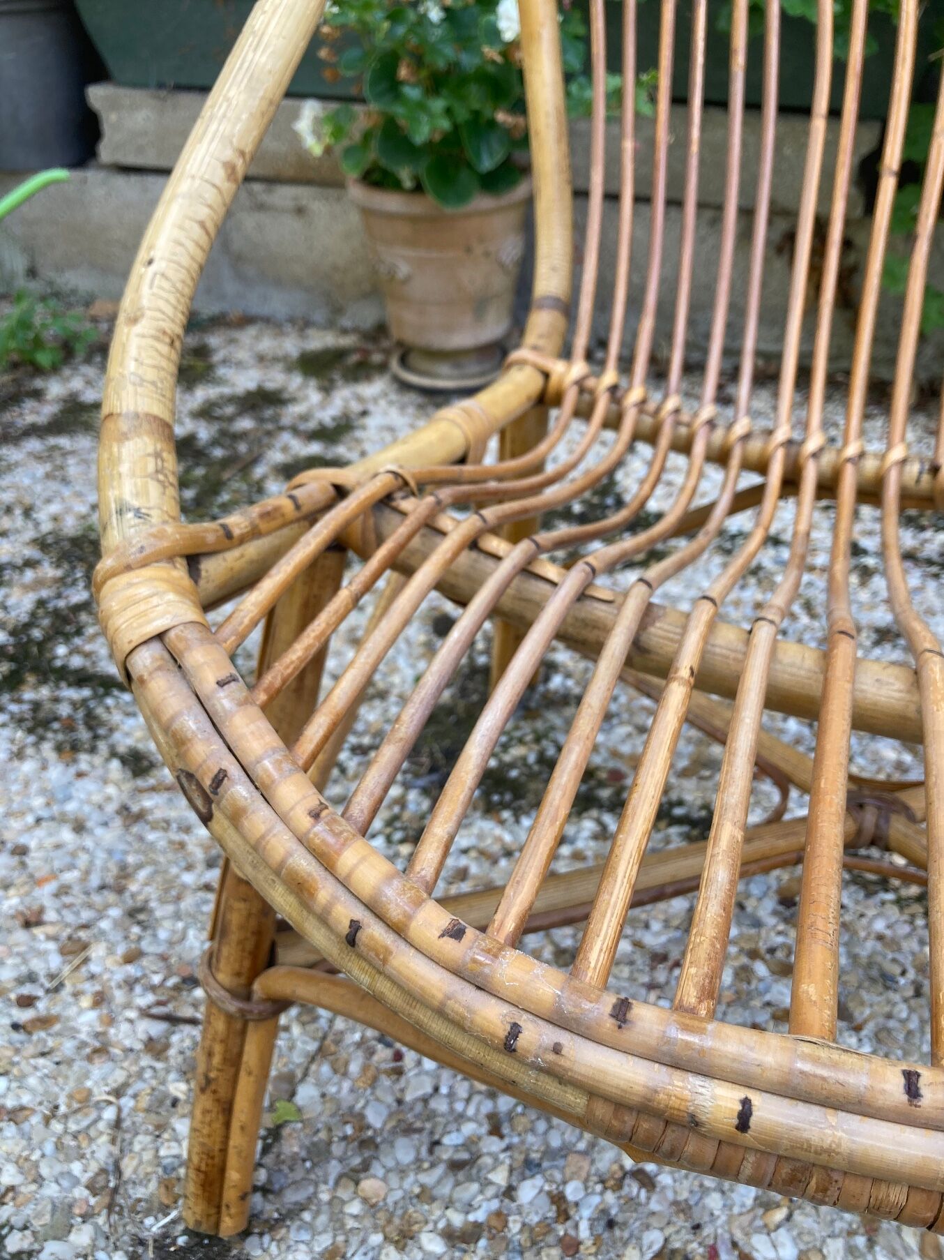 Fauteuil en rotin vintage