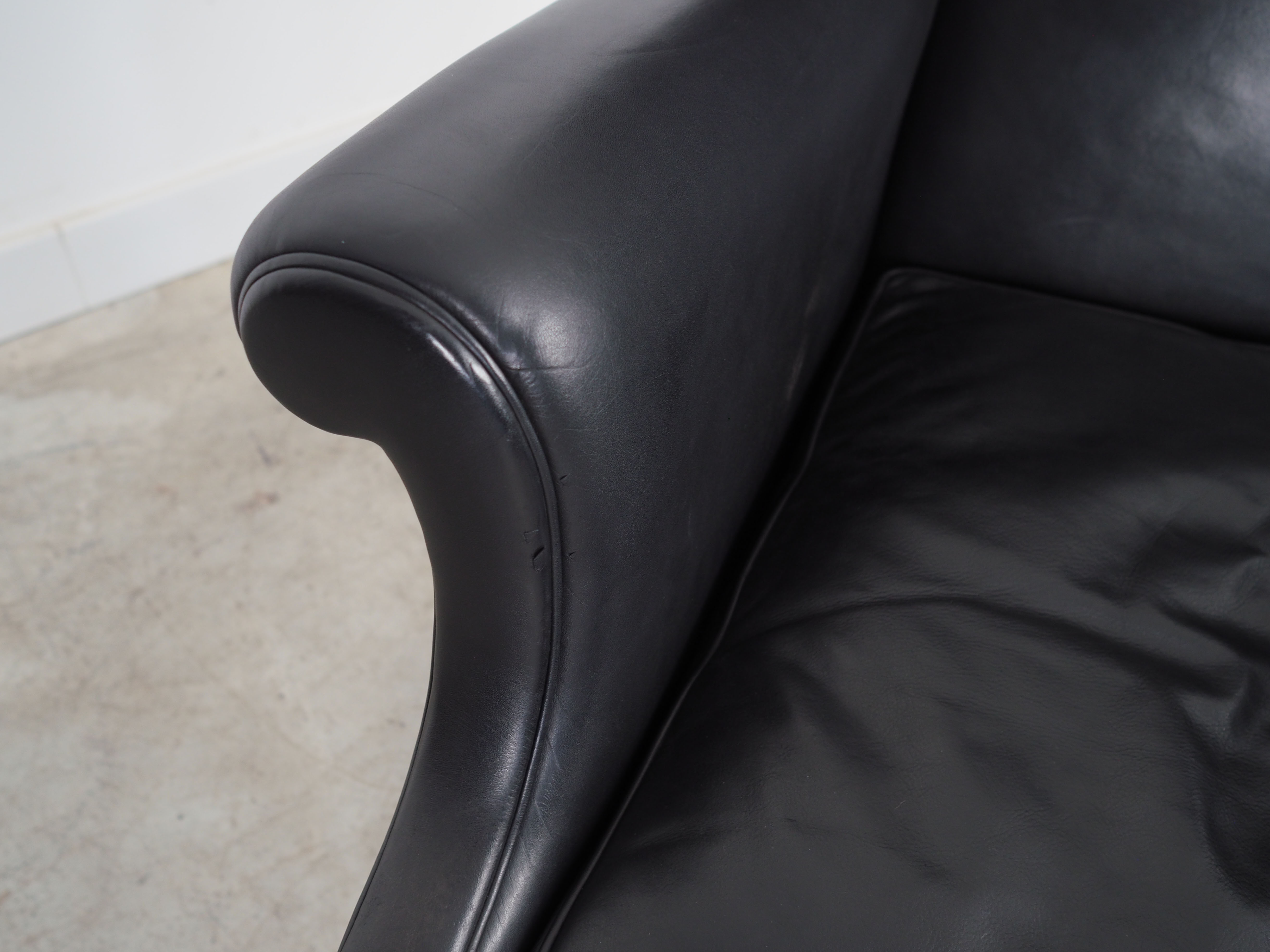 Black leather armchair, Danish design, 1970s, production: Denmark