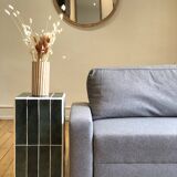Ceramic tile column