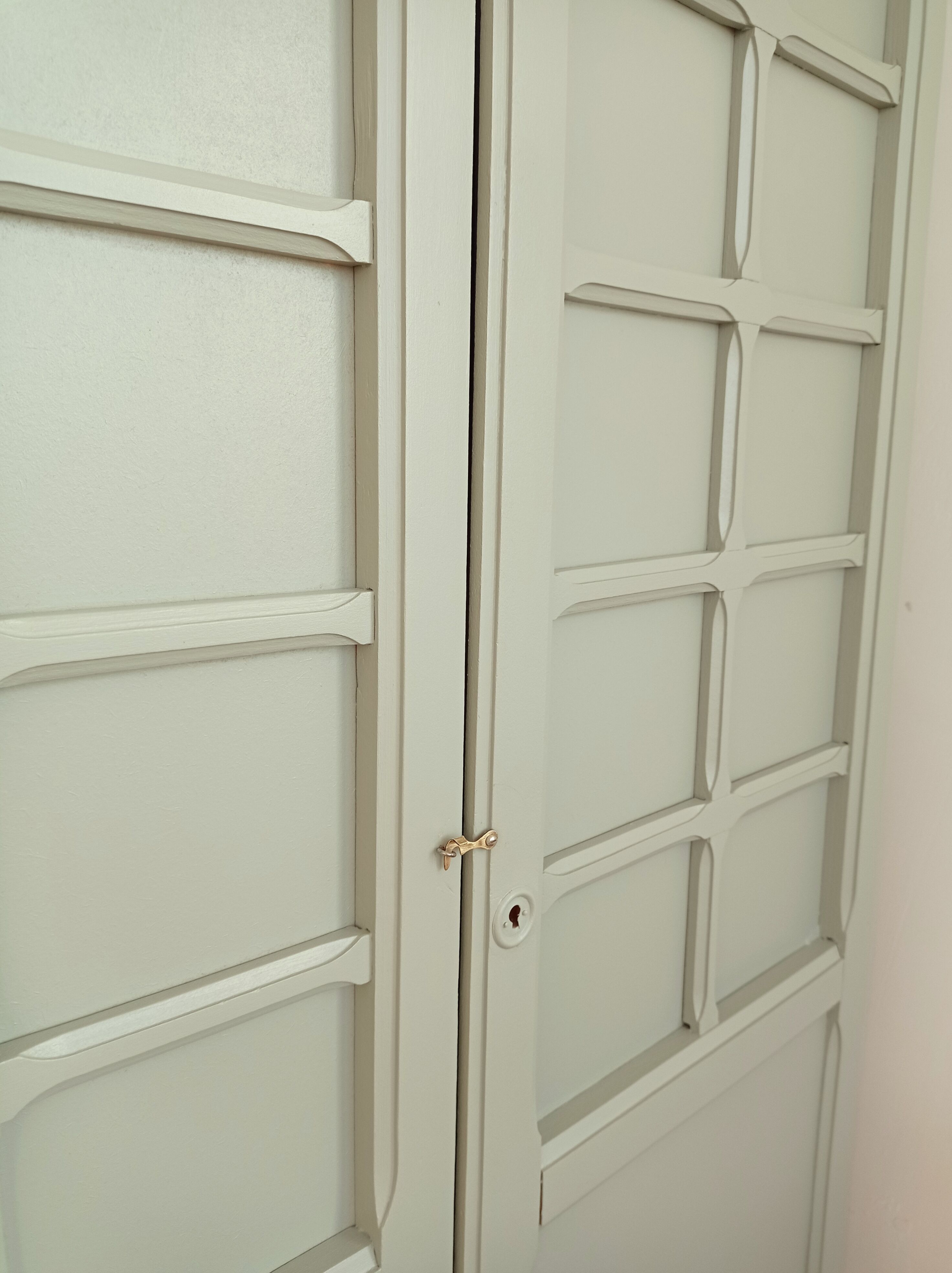 Vintage Parisian wardrobe