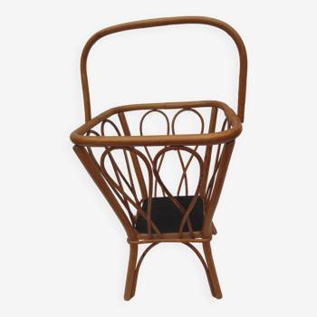 Square work basket on light varnished wicker legs, with handle