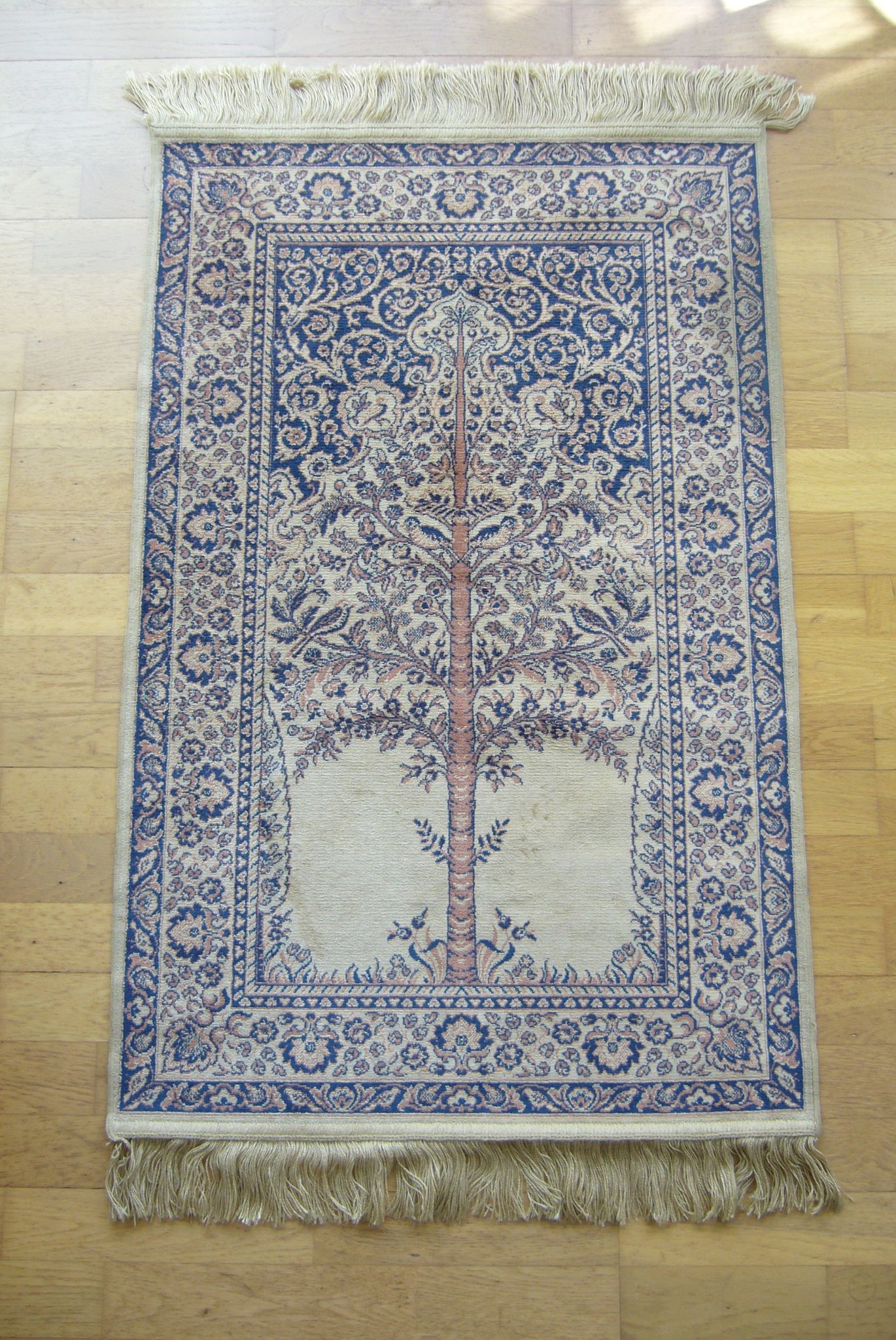 Tapis d'orient 68 x 125