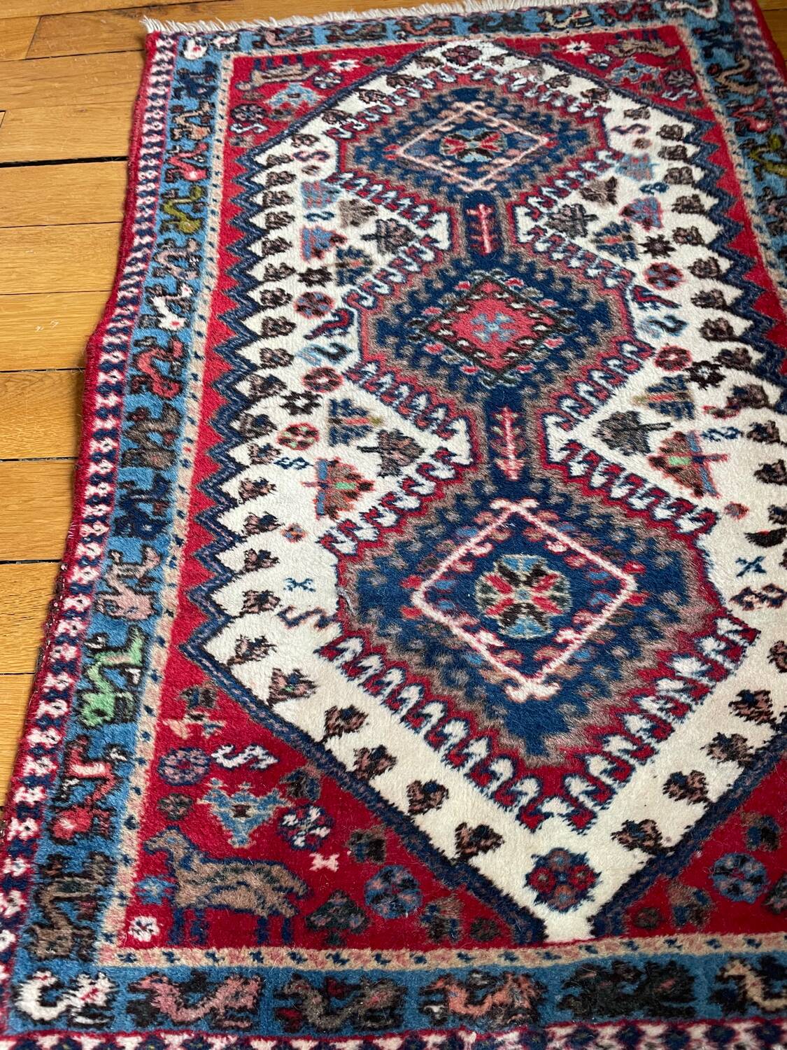 Petit tapis persan Yalameh