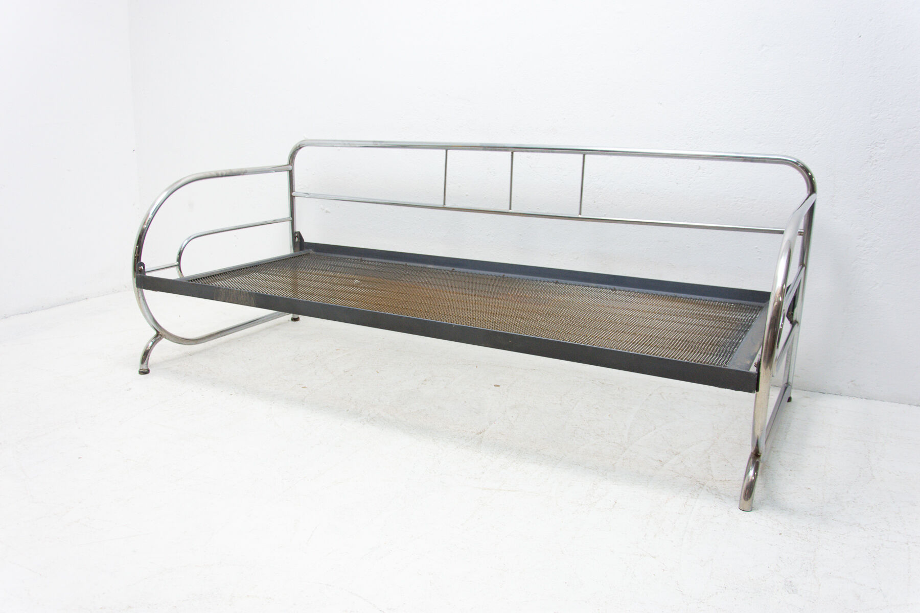 Chromed Bauhaus sofa, 1930´s, Bohemia