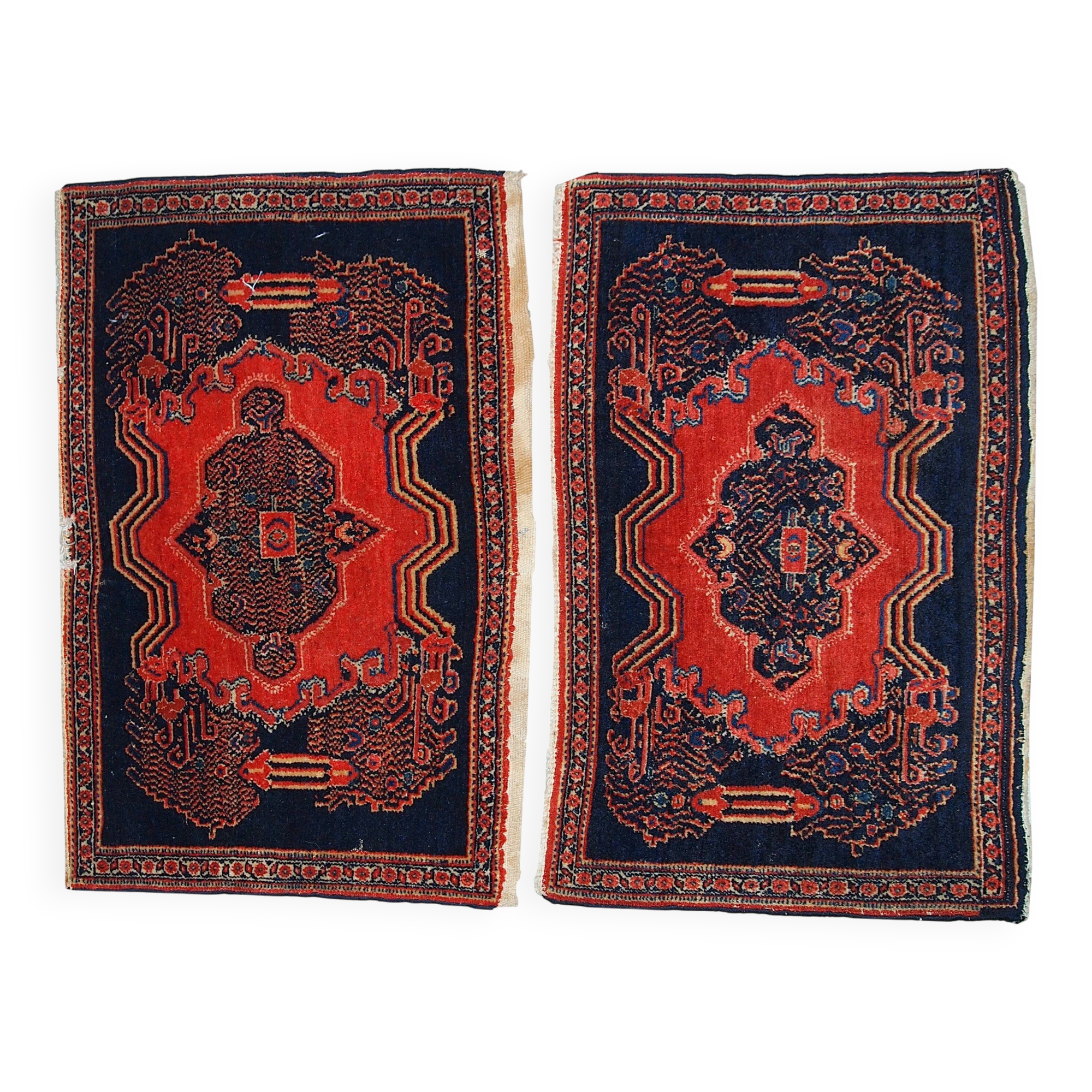 Paire de tapis antiques faits main Senneh persans 52cm x 80cm (1900s)