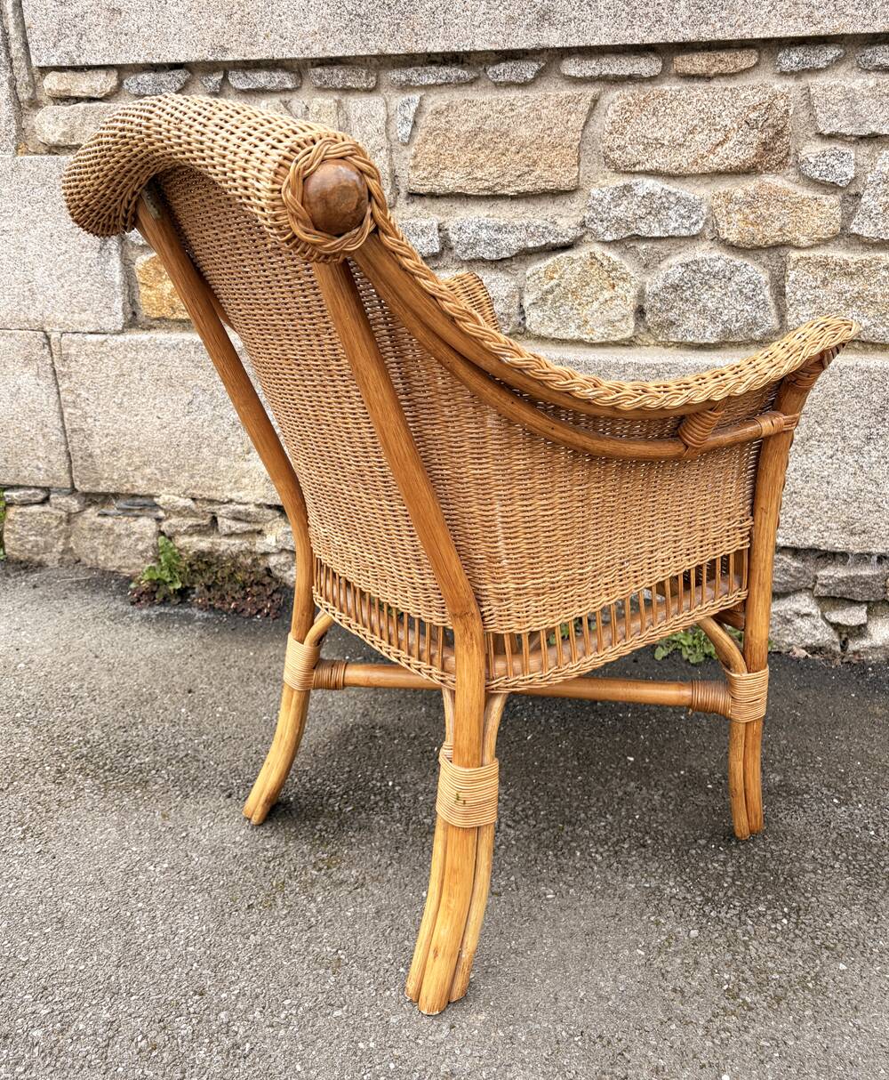 Wicker and rattan armchair – the splendour of vintage, 60s - 80s