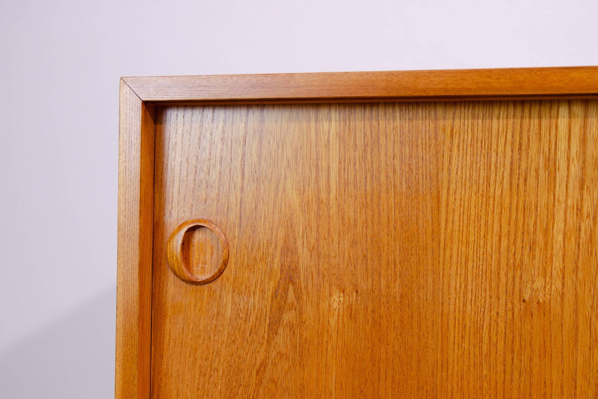 Buffet long de style scandinave double face entièrement restauré par Sedláček & Vyčítal, Tchécoslovaquie,